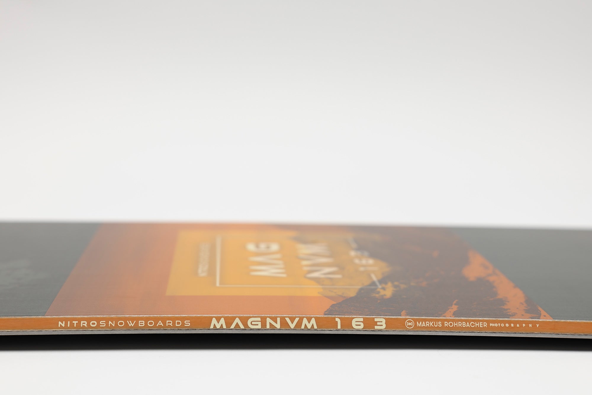 nitro-snowboards-magnum-snowboard-wide-all-mountain image 6