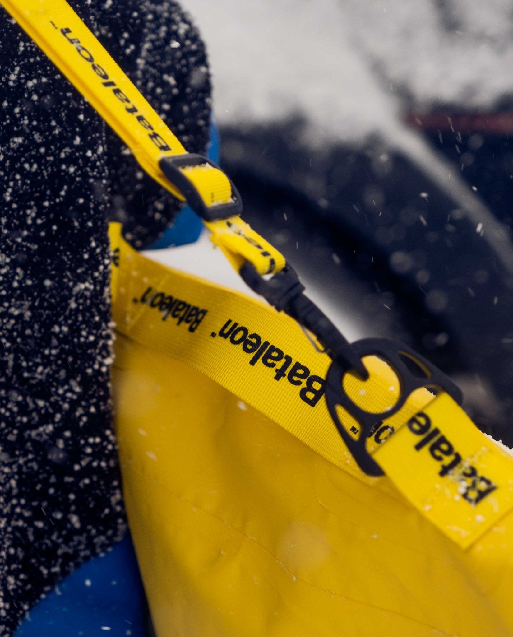 bataleon-getaway-bag-sacca-snowboard-roll-up-impermeabile image 3