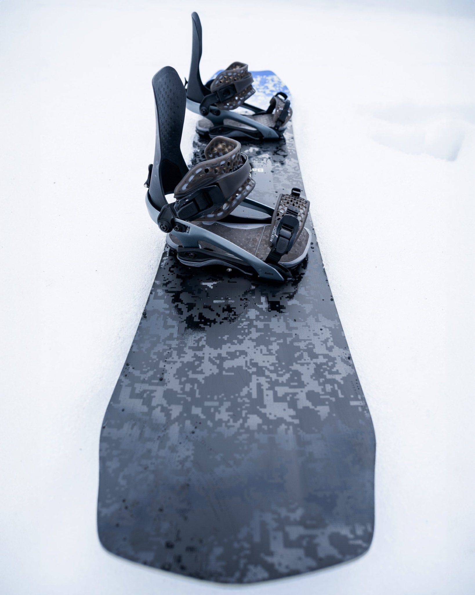 bataleon-whatever-snowboard-directional-twin-unisex image 6