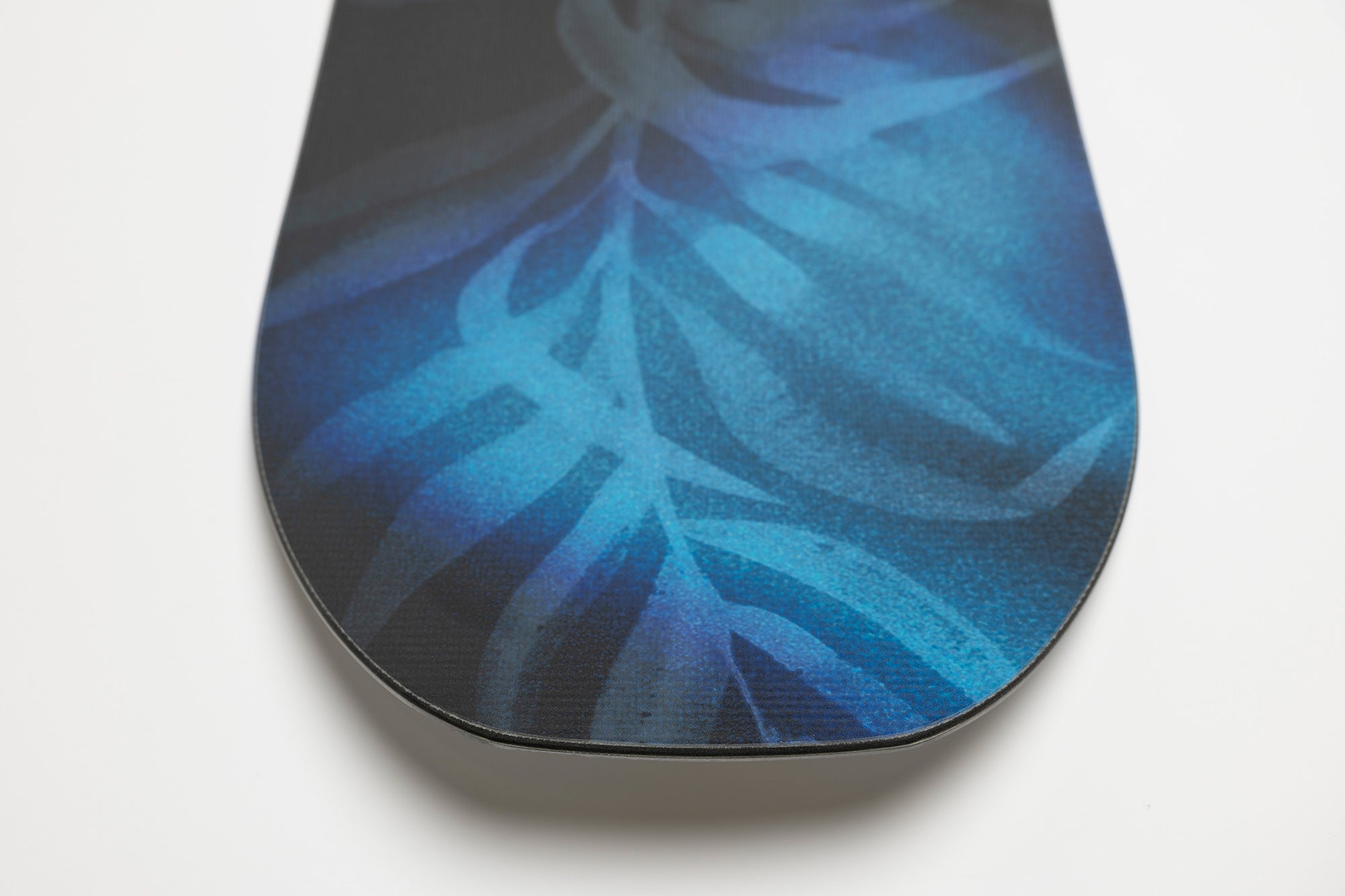 nitro-snowboards-lectra-leaf-cam-out-snowboard-donna-all-mountain image 3
