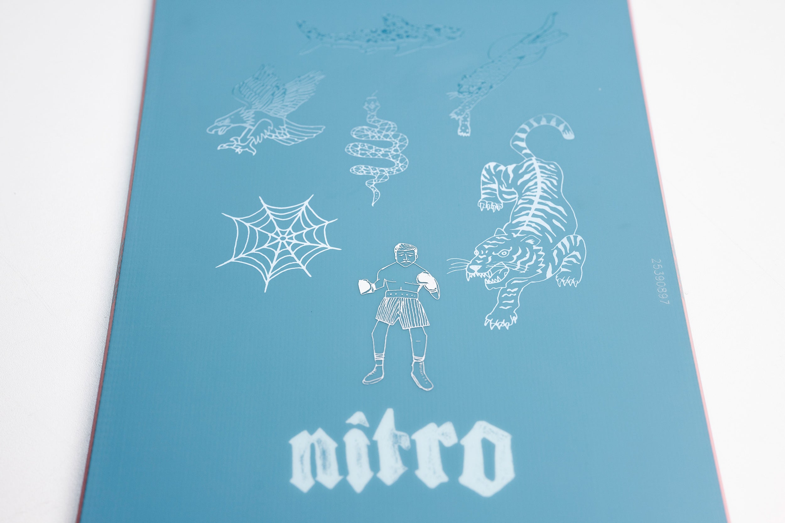 nitro-snowboards-slash-snowboard-quiver-surf-unisex image 5