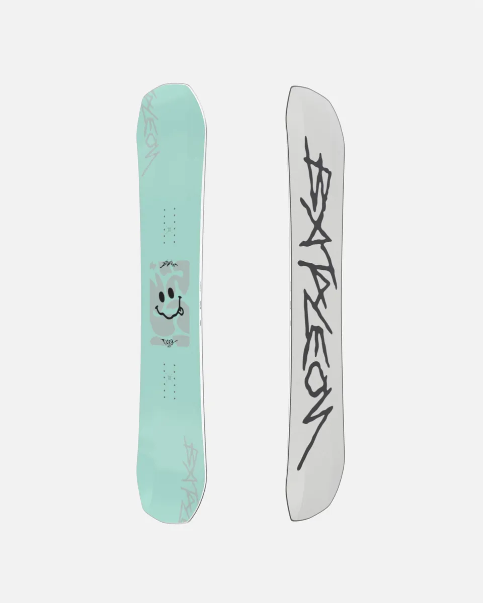 bataleon-evil-teen-snowboard-bambino-twin-park image 1