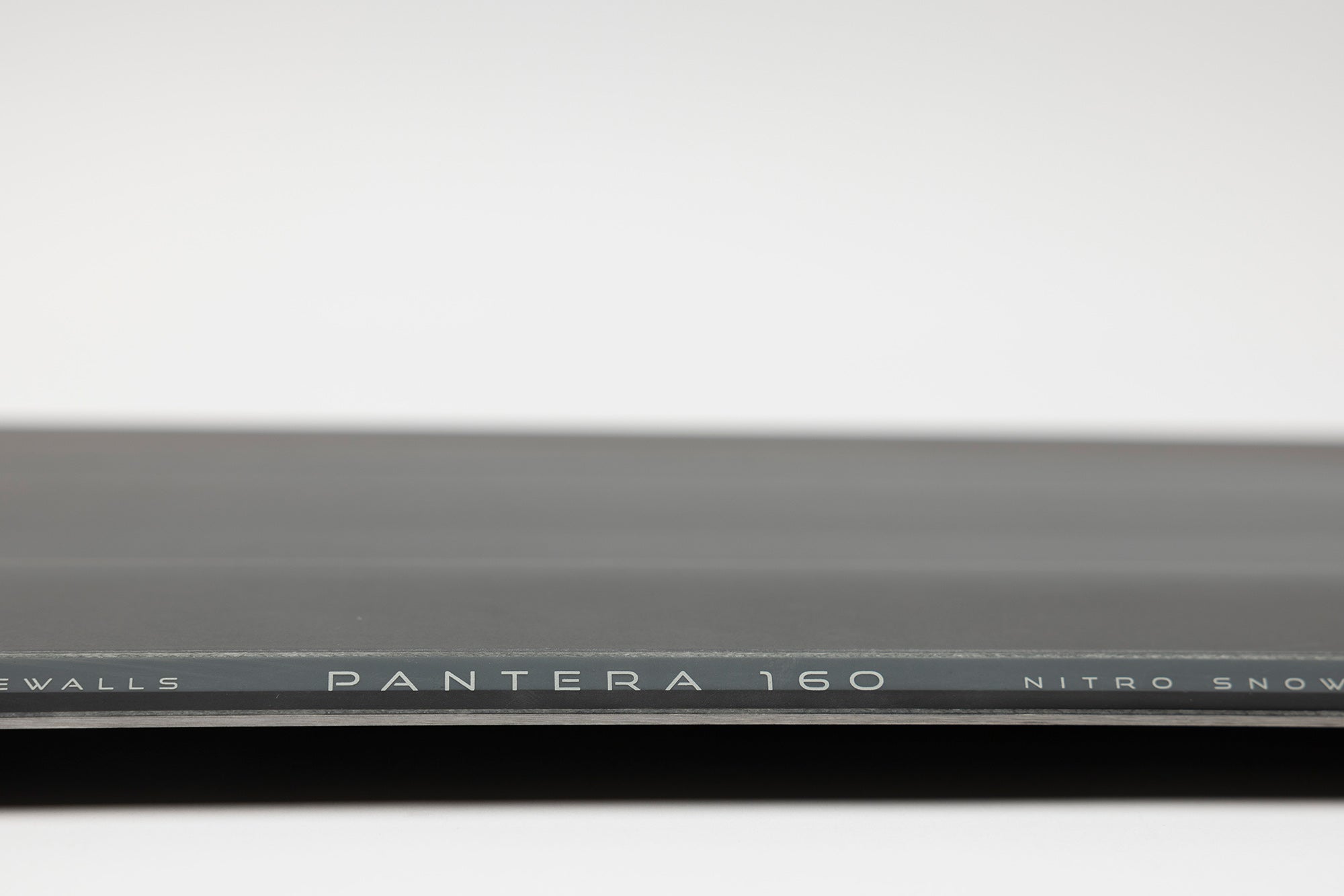 nitro-snowboards-pantera-wide-snowboard image 8