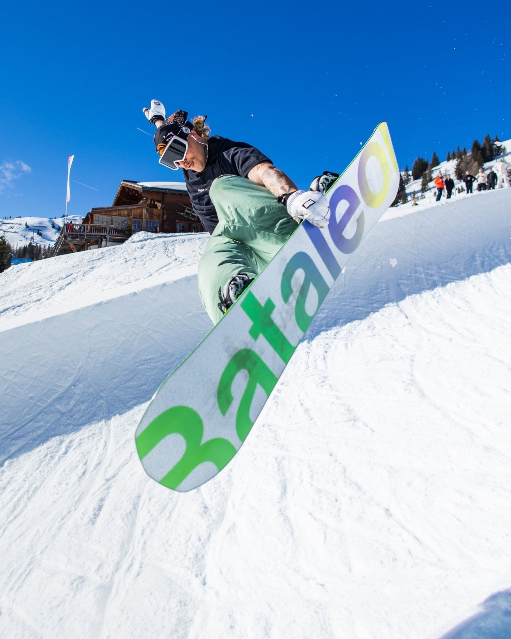 bataleon-turbo-tavola-snowboard-unisex-all-mountain-freestyle image 5