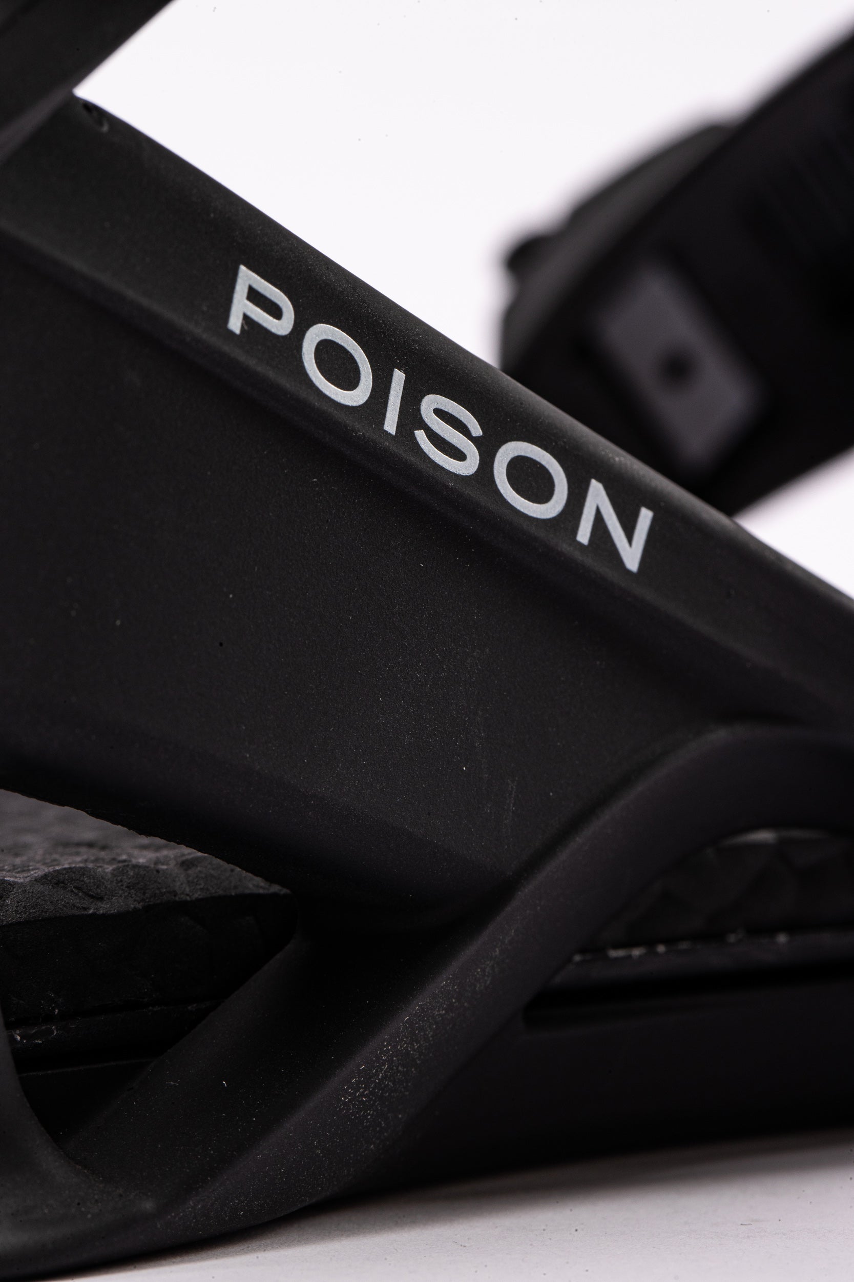 nitro-snowboards-poison-attacchi-snowboard-donna image 7
