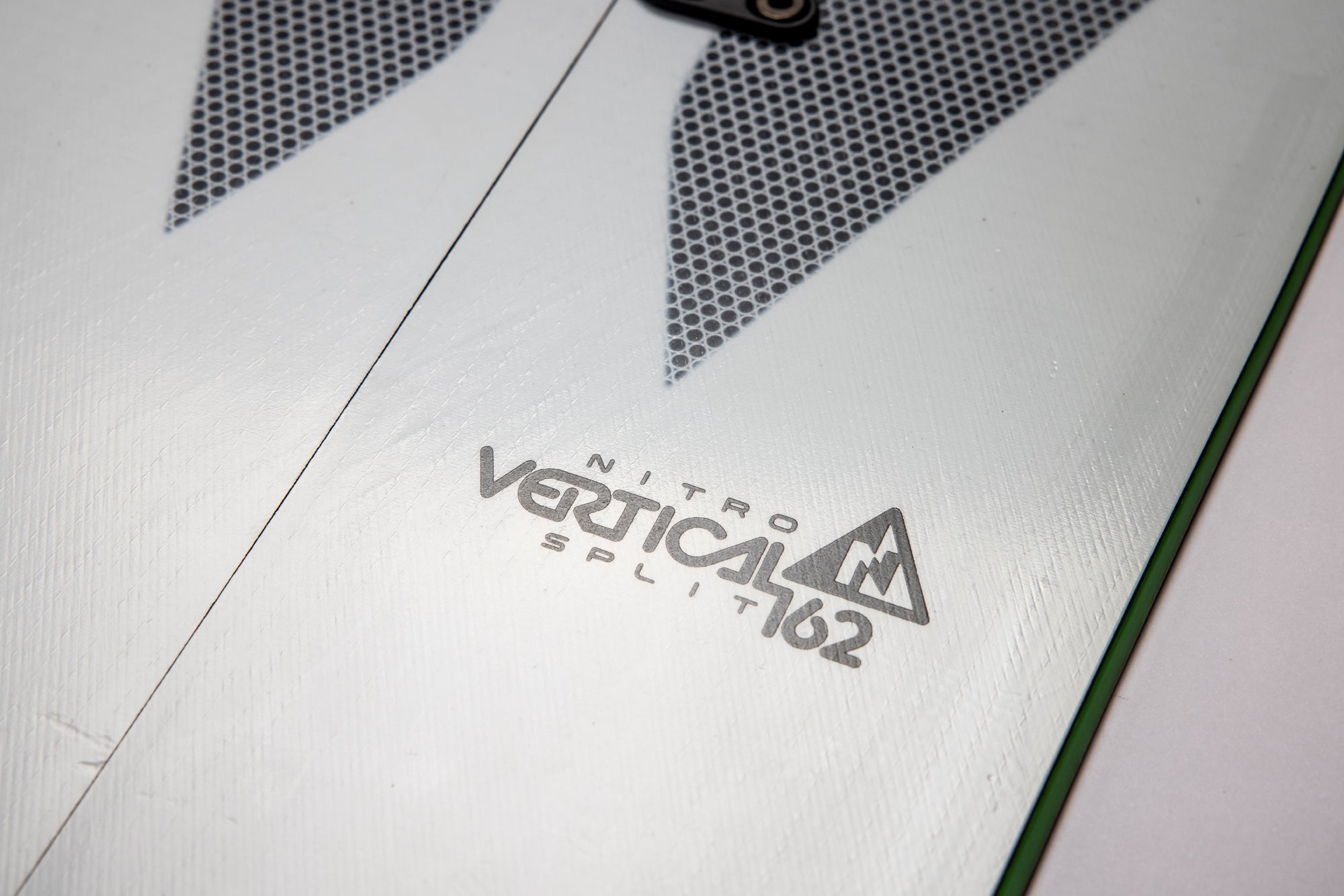 nitro-snowboards-vertical-splitboard-uomo-splitboard-ultraleggero image 3