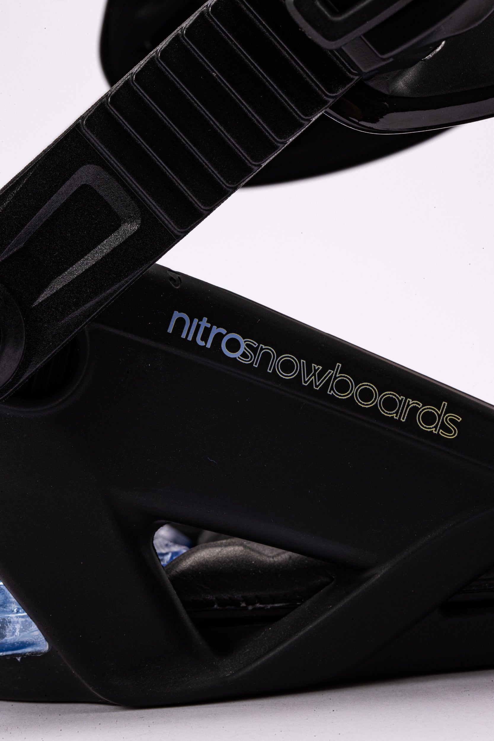 nitro-snowboards-fate-attacchi-snowboard-donna-all-mountain image 8