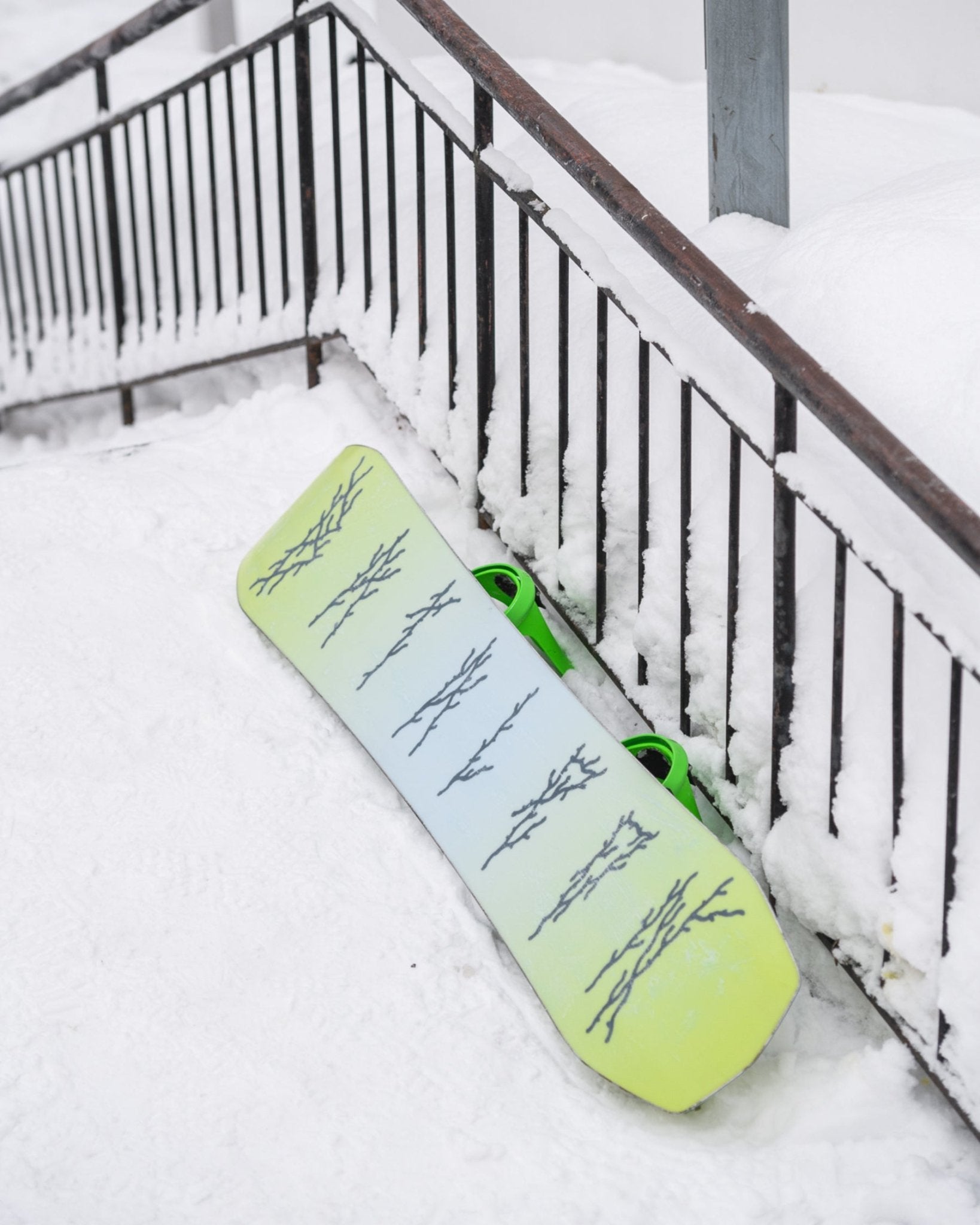bataleon-disaster-snowboard-twin-jib-unisex image 6